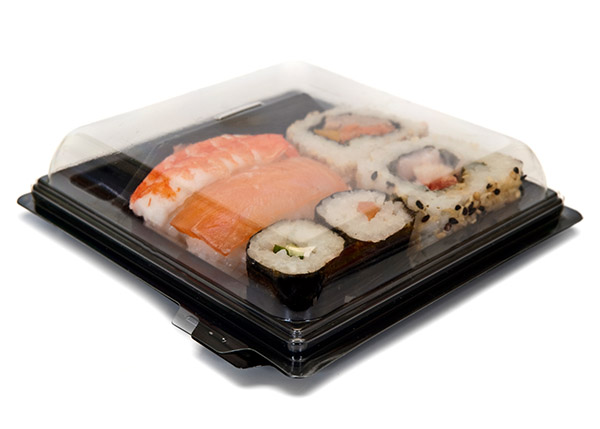 [Translate to 中文:] Lebensmittel-Etikettierung von Sushi in Plastikboxen