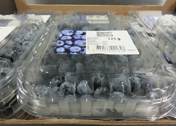 [Translate to 中文:] Lebensmittel-Etikettierung von Früchten in Plastikschalen