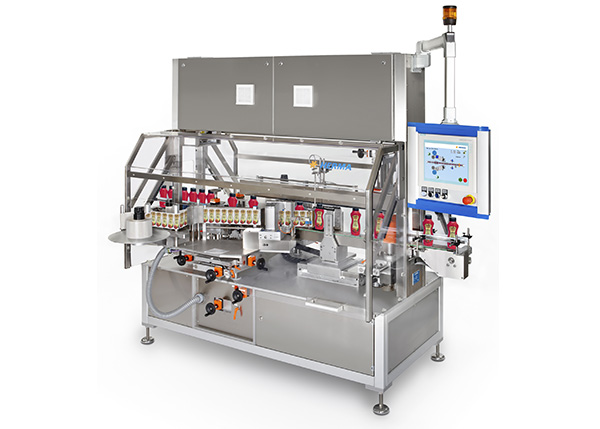 Automatisierte Abfüllmaschine mit mehreren Stationen zur Befüllung von Flaschen, ausgestattet mit einem Bedienfeld und Sicherheitsleuchten.